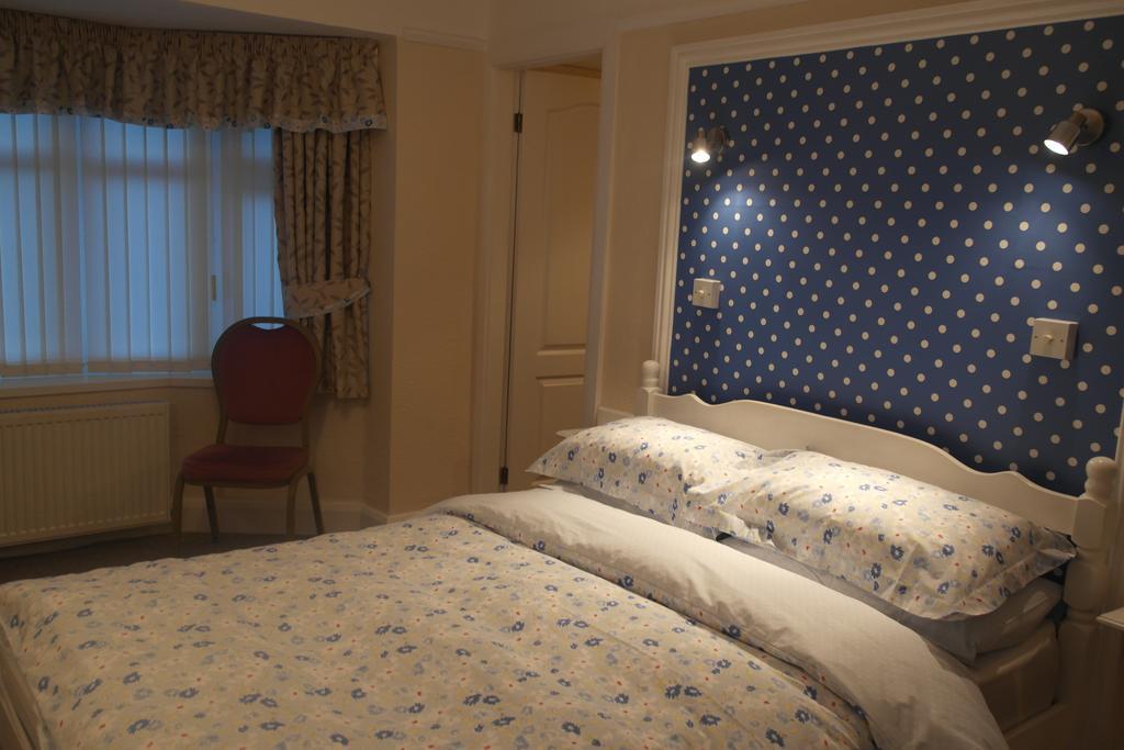 Monravon Guest House ホーリーヘッド 部屋 写真